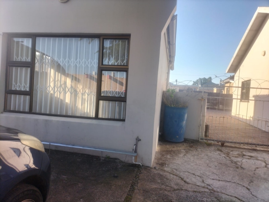 3 Bedroom Property for Sale in Cambridge Eastern Cape